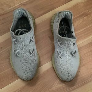 Yeezy 350v2 Sesame